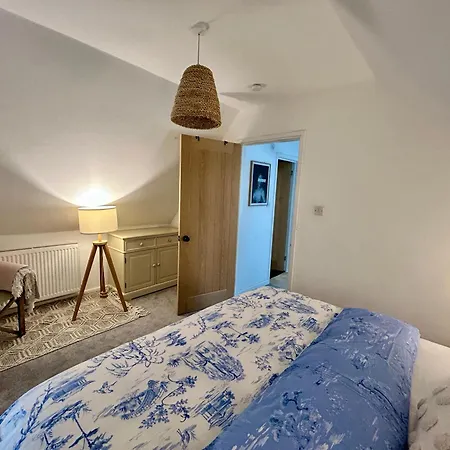 The Coach House - Bournemouth-3